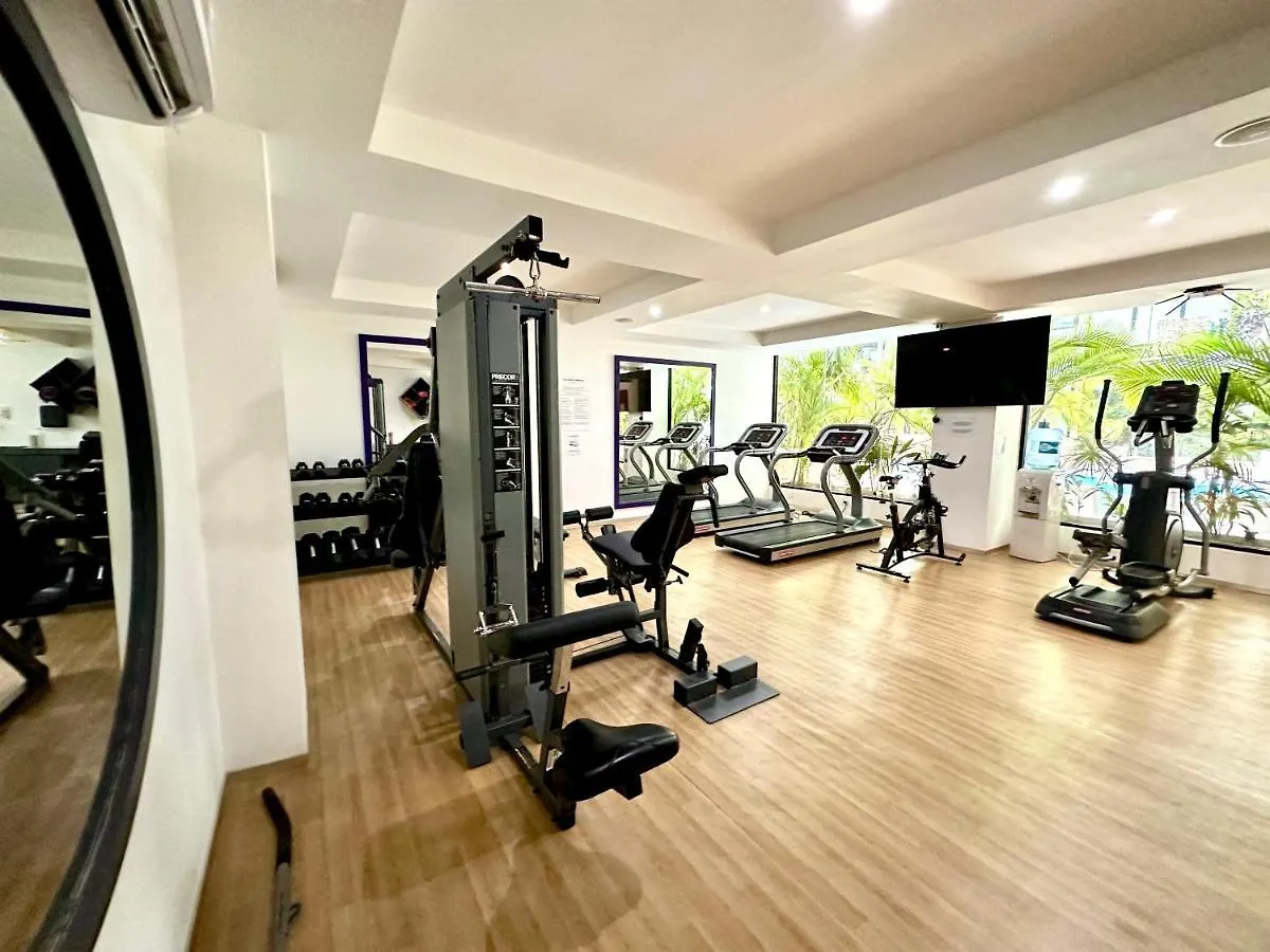 The City Condos By Menesse Playa del Carmen 2*,  Meksyk